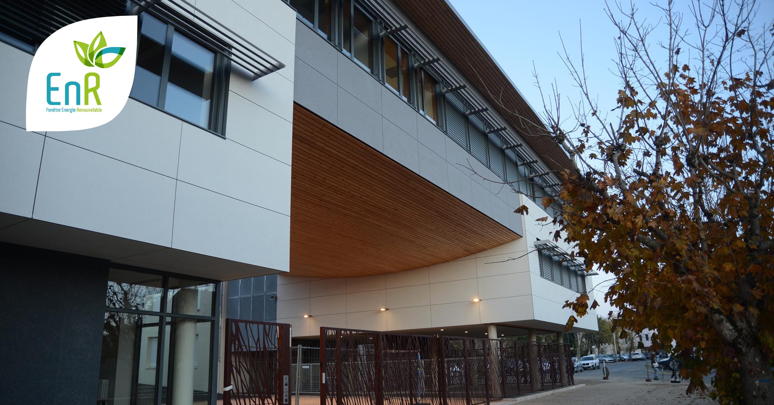 You are currently viewing Des fenêtres Aluminium EnR au Lycée Stendhal (L’Aiguillon)